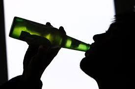 Aumenta consumo de alcohol entre estudiantes de primaria