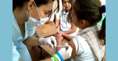 Alertan sobre Virus de Papiloma Humano en niñas de 12 años