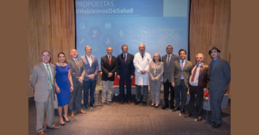 Llaman a la unidad y creatividad para enfrentar problemas de salud