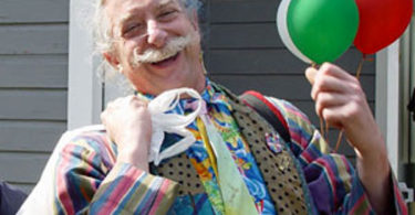 Patch Adams, una historia de amor por los pacientes