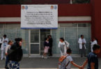 Protestan en Hospital Infantil por recortes de trabajadores