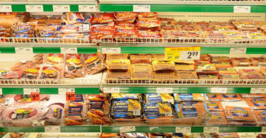Alimentos ultraprocesados representan más del 50% de la dieta