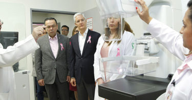 Inaugura IMSS clínica de mama en Coacalco