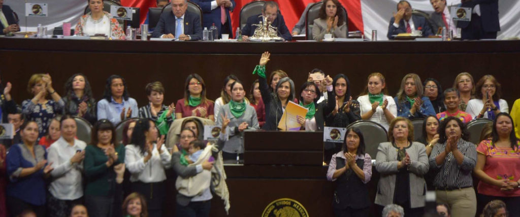 Llega ‘marea verde’ al Congreso