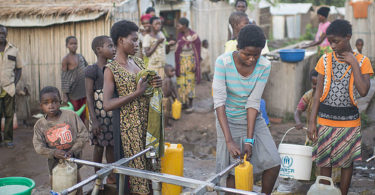 Más de 2000 millones de personas sin acceso a agua potable