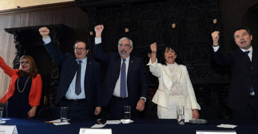 Celebra UNAM 115 años de la Facultad de Odontología