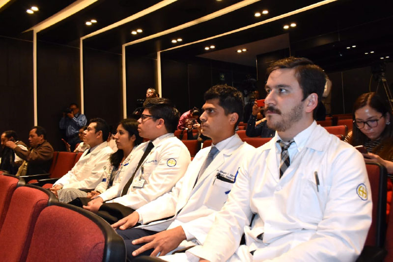 Fija Ssa compromisos con médicos residentes