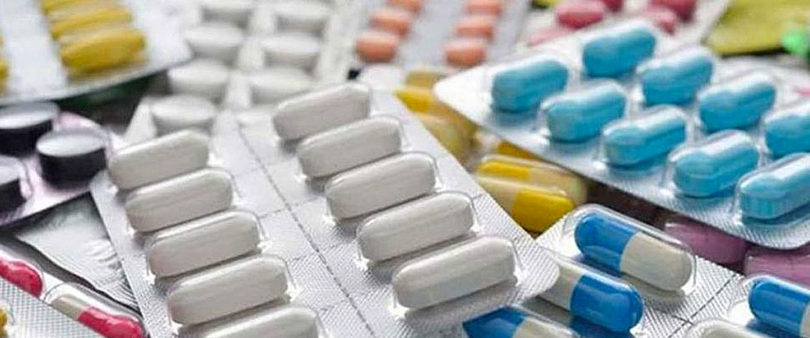 Piden farmaceúticos vetados audiencia con AMLO