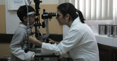 Recibe IPN acreditación de calidad en Optometría