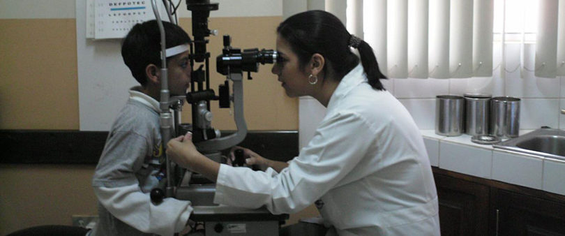 Recibe IPN acreditación de calidad en Optometría