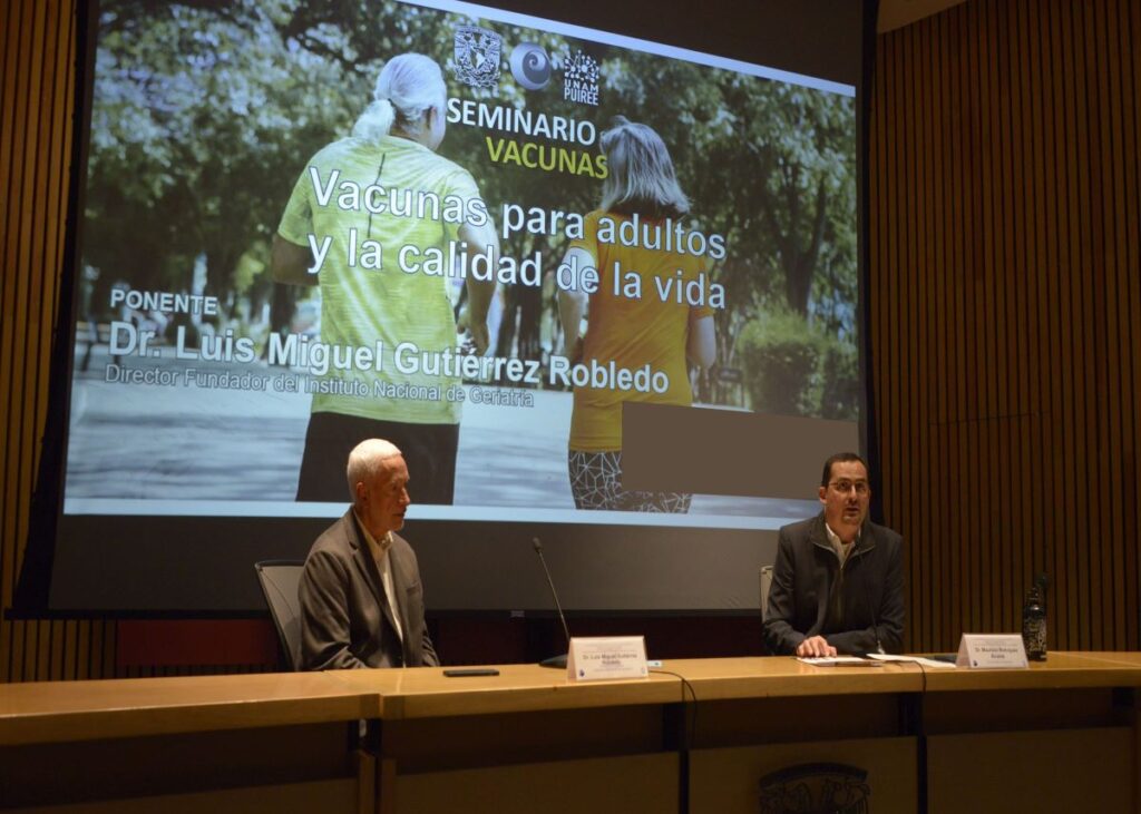 Vacunación en adultos mayores_UNAM